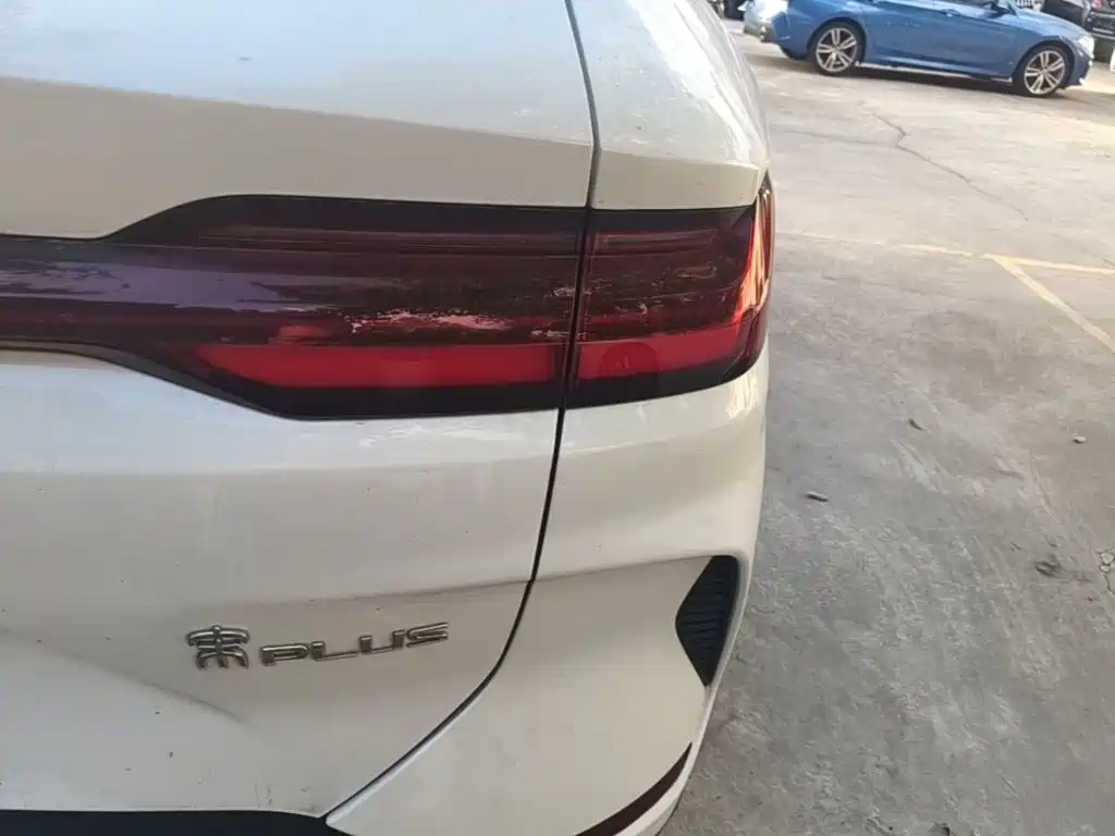 BYD PLUS New Energy — миниатюра 8