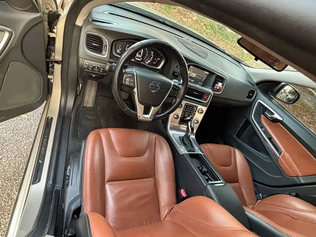 Volvo S60 — миниатюра 7