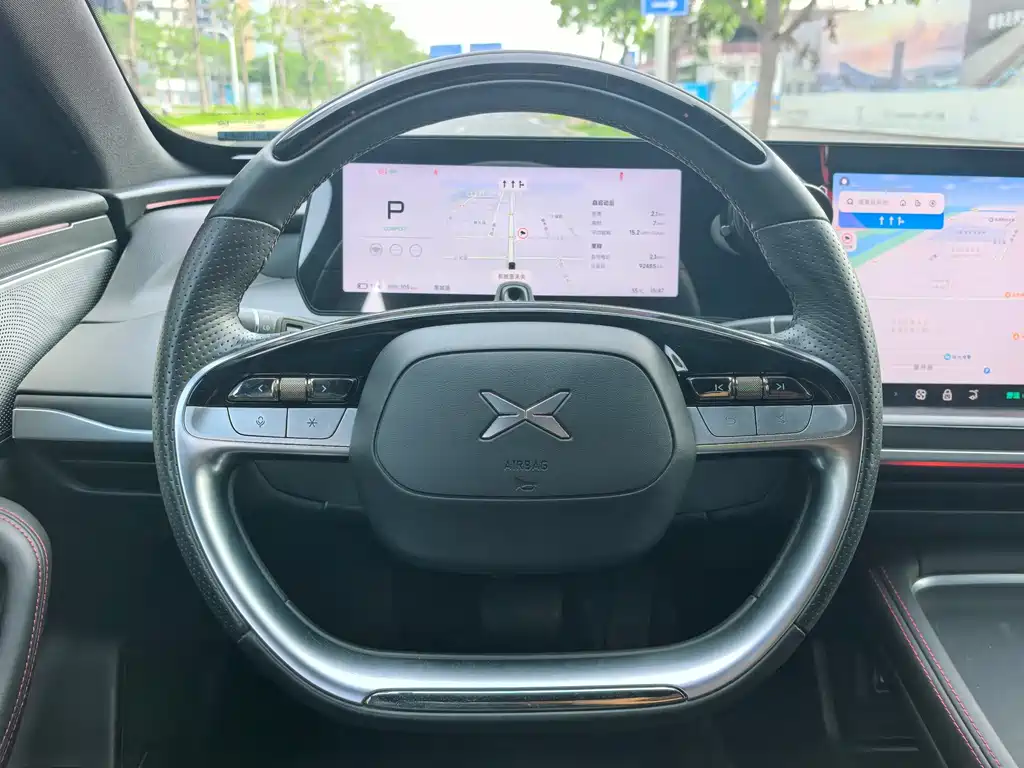 XPeng P7 — миниатюра 15