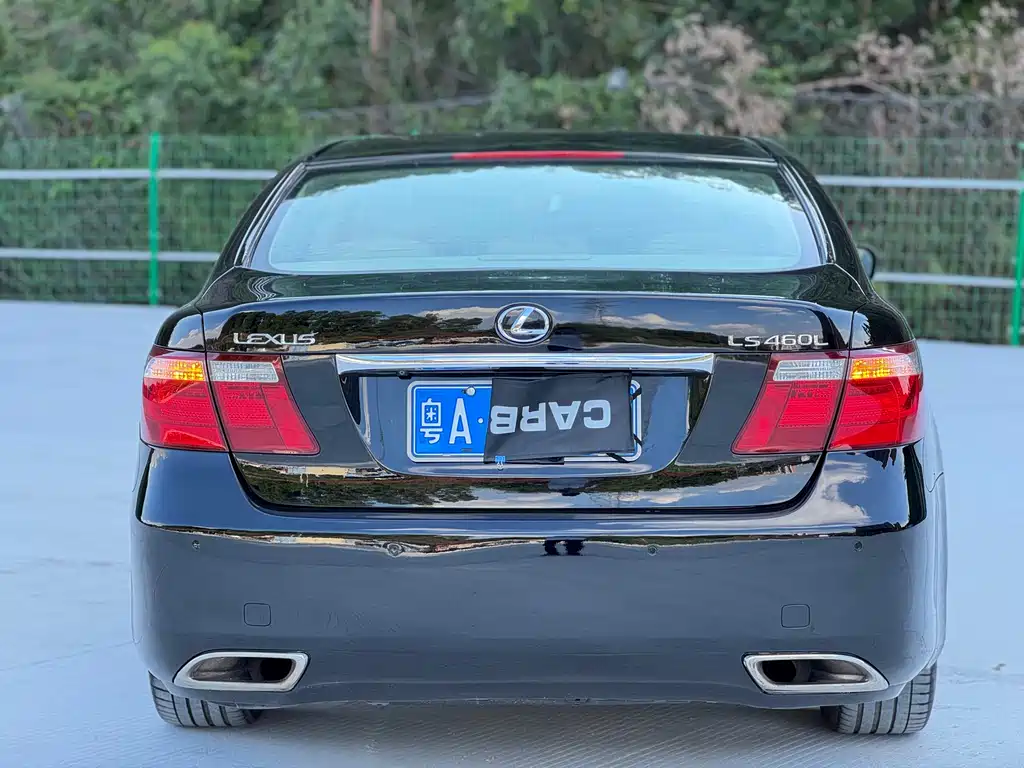 Lexus LS 2006 460L