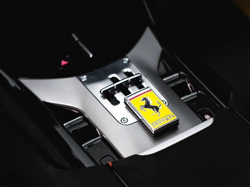 Ferrari Purosangue 6.5L V12, фото 15