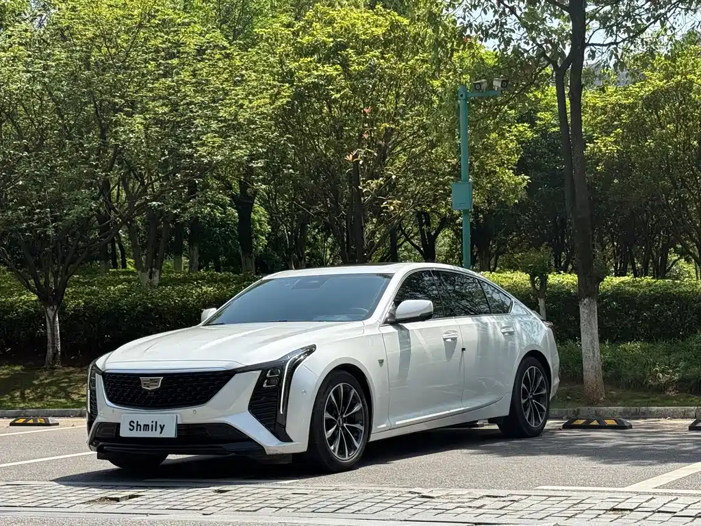 Cadillac CT5 2025
