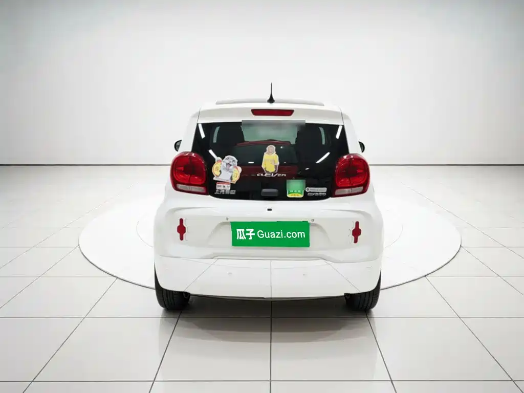 Roewe Clever — миниатюра 5