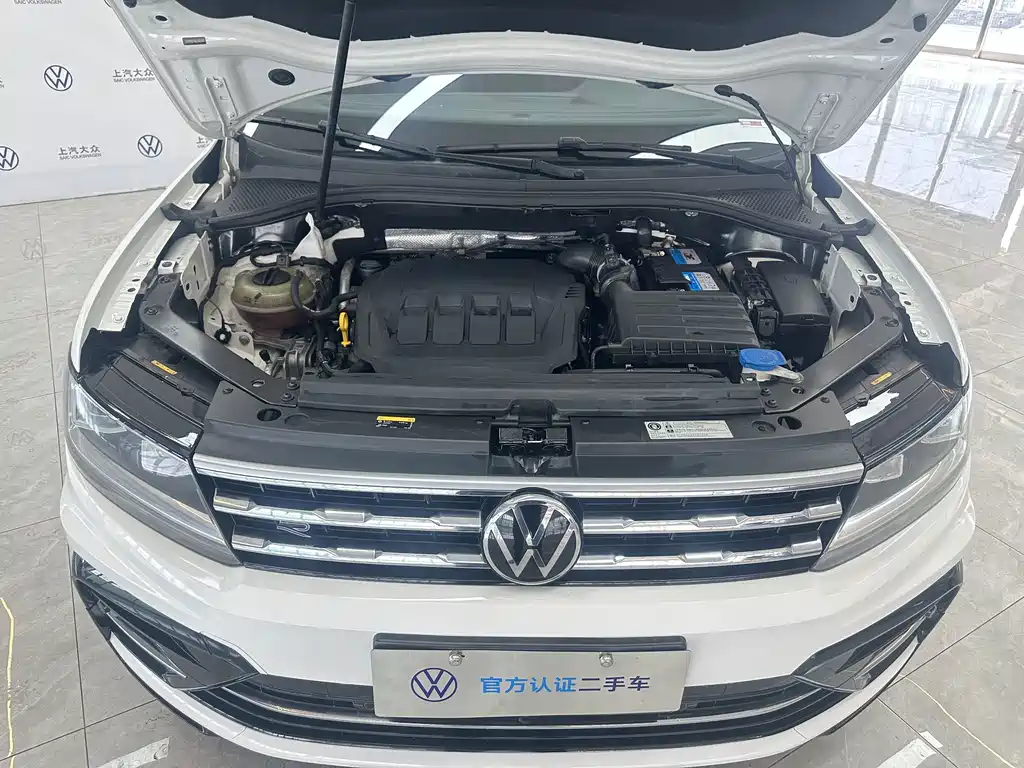 Volkswagen Tiguan L — миниатюра 20