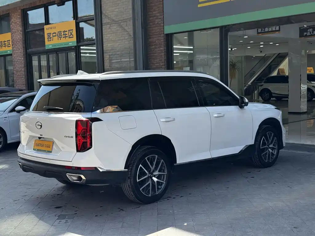 GAC GS8 2024 2.0TGDI Luxury Smart Connect 7 мест