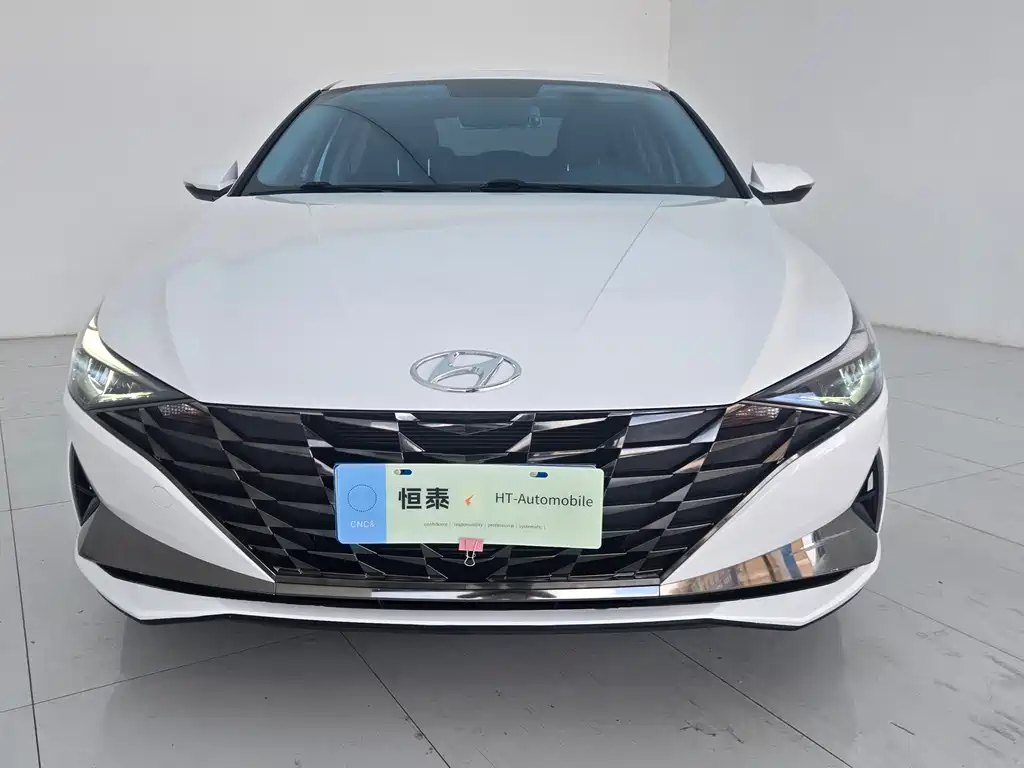 Hyundai Elantra — миниатюра 2