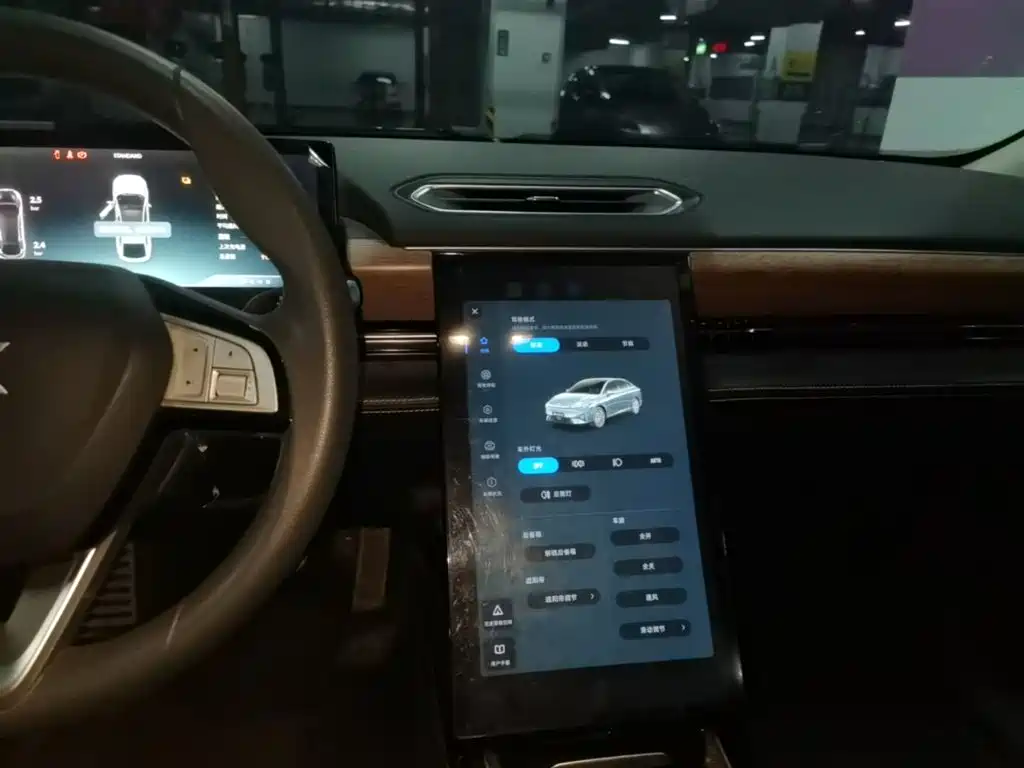 XPeng P5 — миниатюра 13