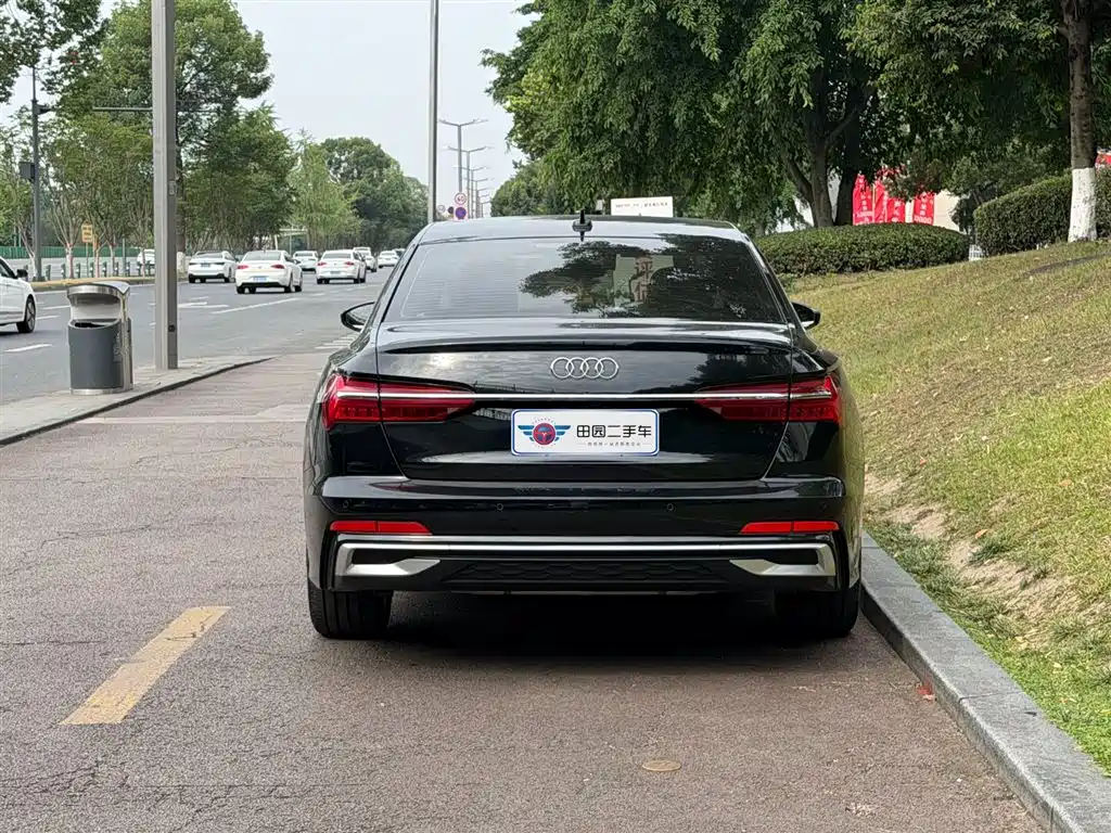 Audi A6L 2019 40 TFSI Luxury