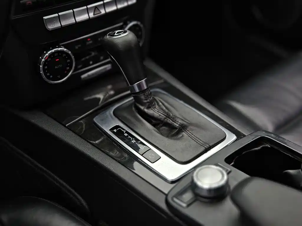 Mercedes-Benz C-Class — миниатюра 11