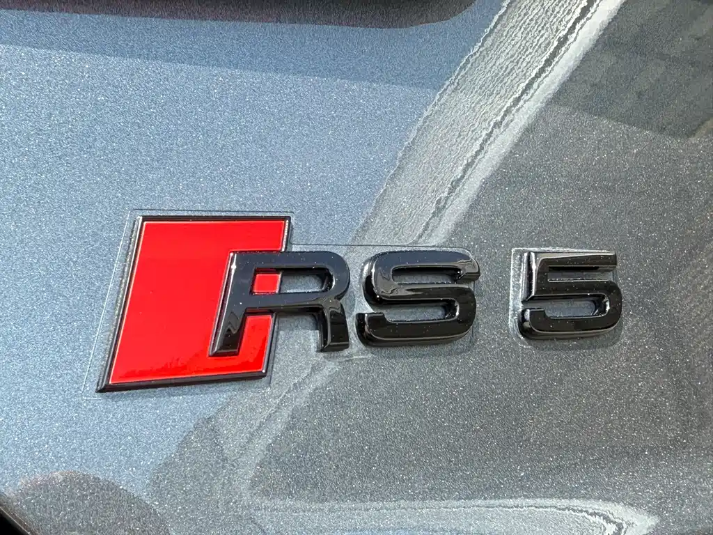 AUDI RS 5