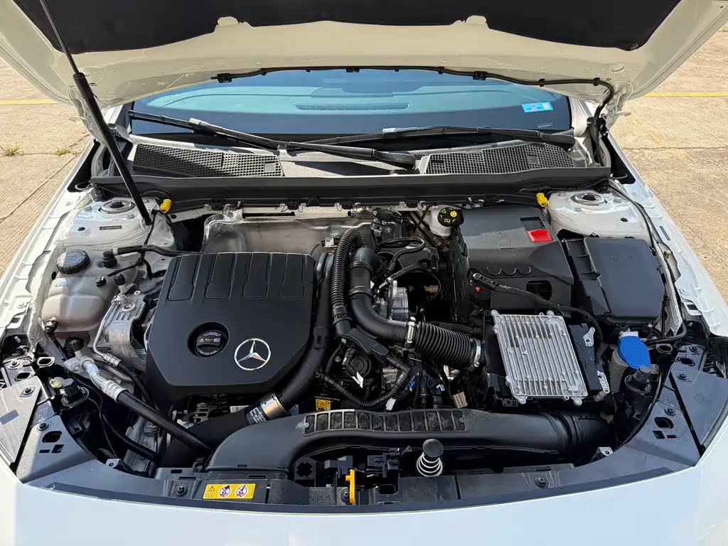Mercedes-Benz A-Class — миниатюра 14