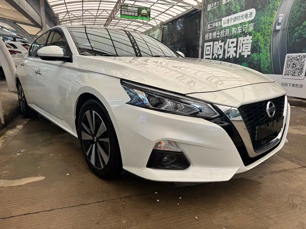 NISSAN TEANA