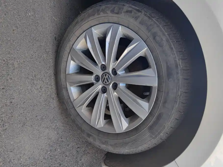 Volkswagen Bora — миниатюра 6
