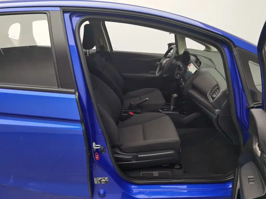 Honda Fit — миниатюра 23
