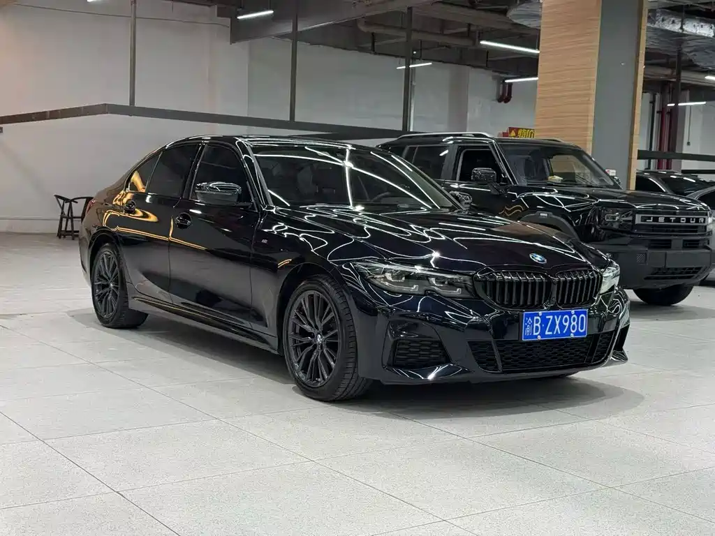 BMW 3 Series 3 2022 325i M Sport