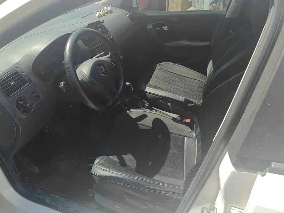 Volkswagen Polo — миниатюра 9