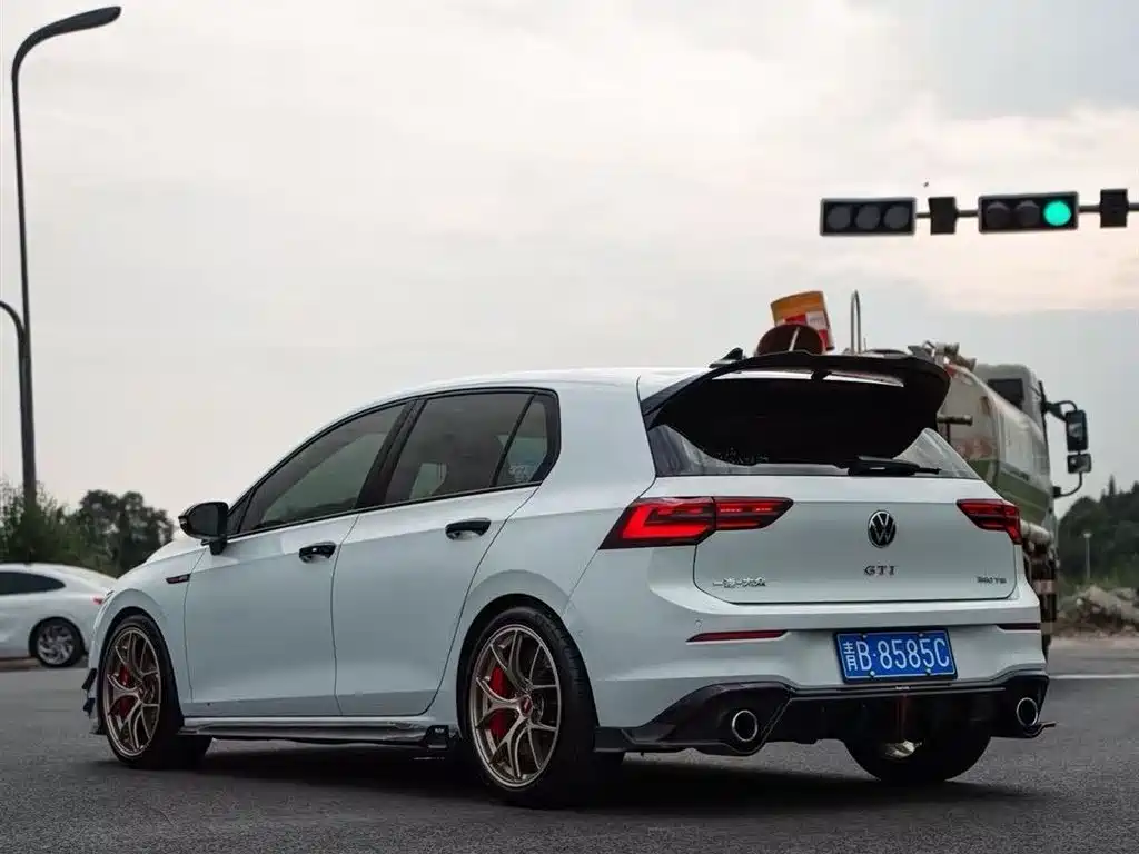 Volkswagen Golf GTI GTI 2021 380TSI DSG GTI