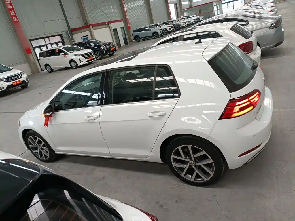 Volkswagen Golf — миниатюра 5