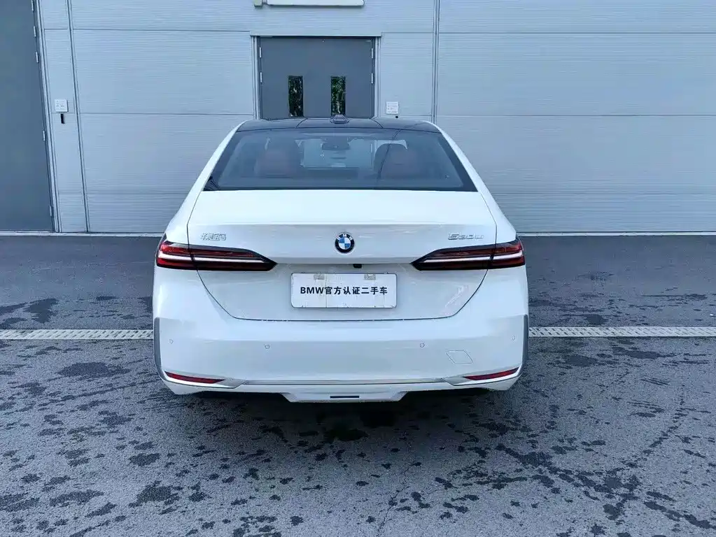 BMW 5 Series 5 2025 530Li Lead Luxury
