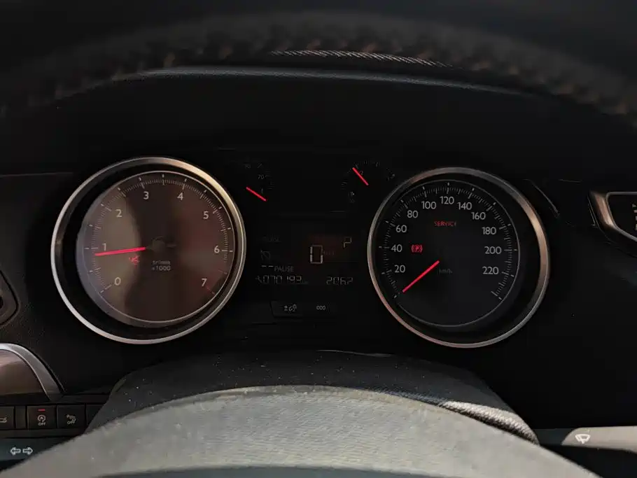 Peugeot 408 — миниатюра 14