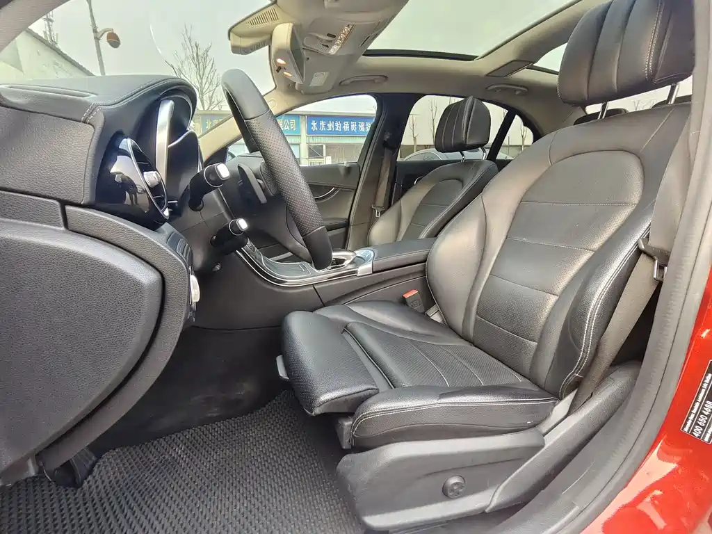 MERCEDES-BENZ C CLASS