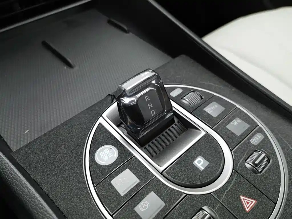 BYD Seal 05 DM-i — миниатюра 13