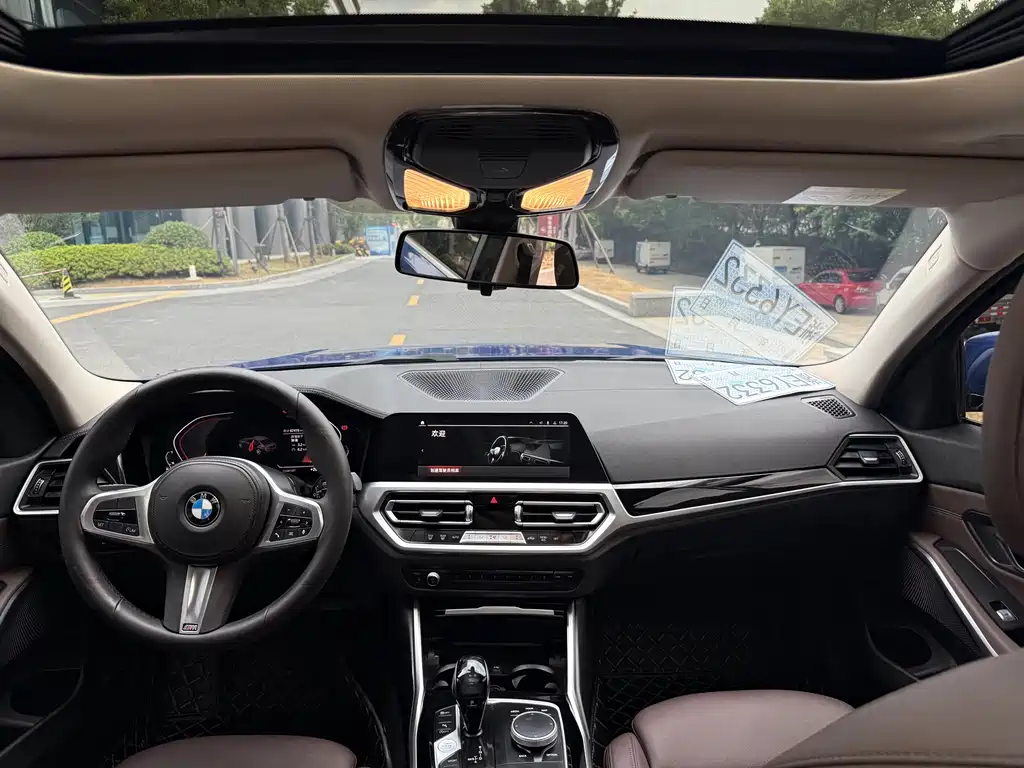 BMW 3 Series — миниатюра 11