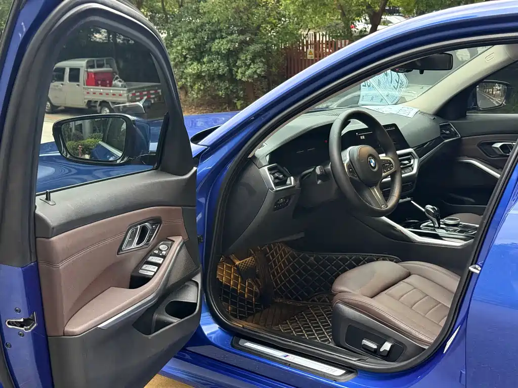BMW 3 Series — миниатюра 7