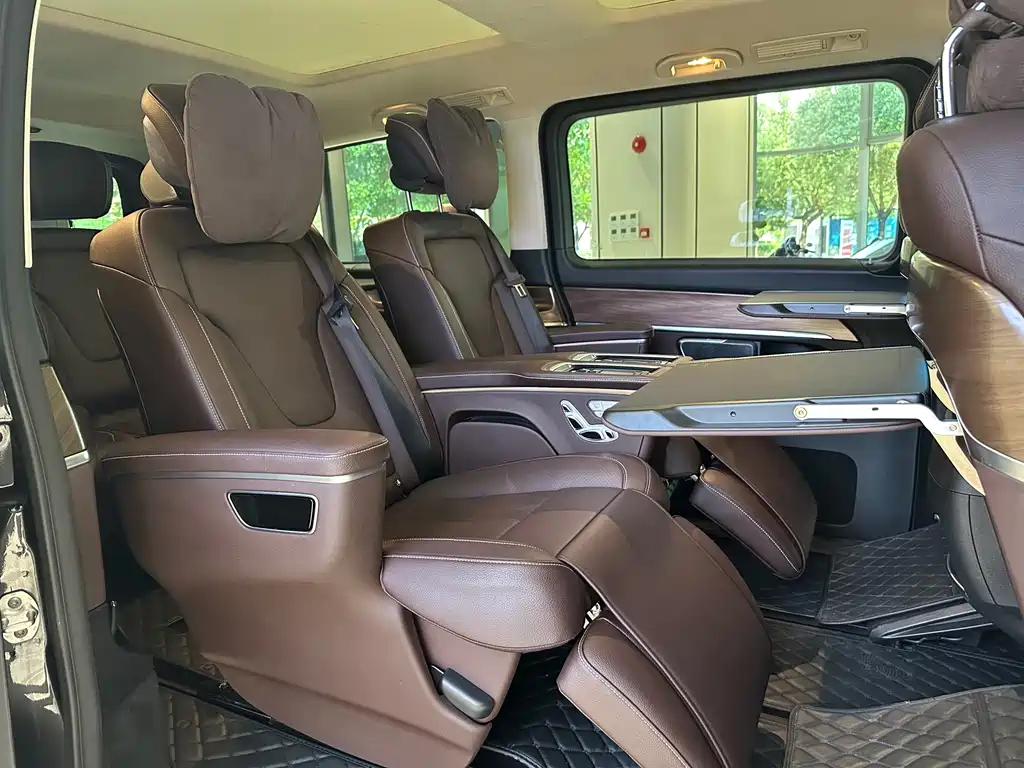 MERCEDES-BENZ V CLASS