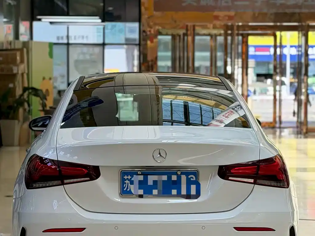 Mercedes-Benz A-Class - фото 4