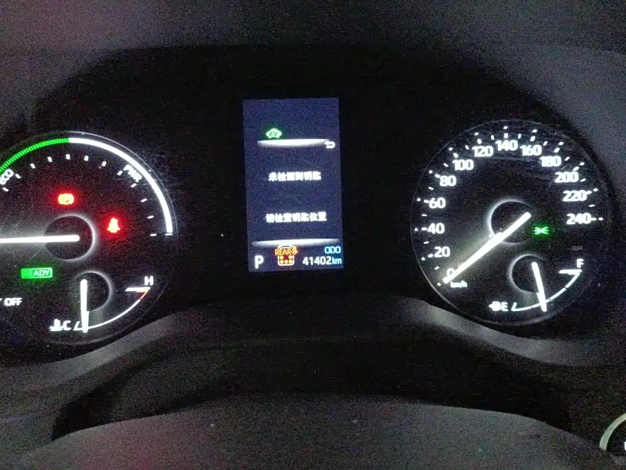 Toyota Sienna — миниатюра 14
