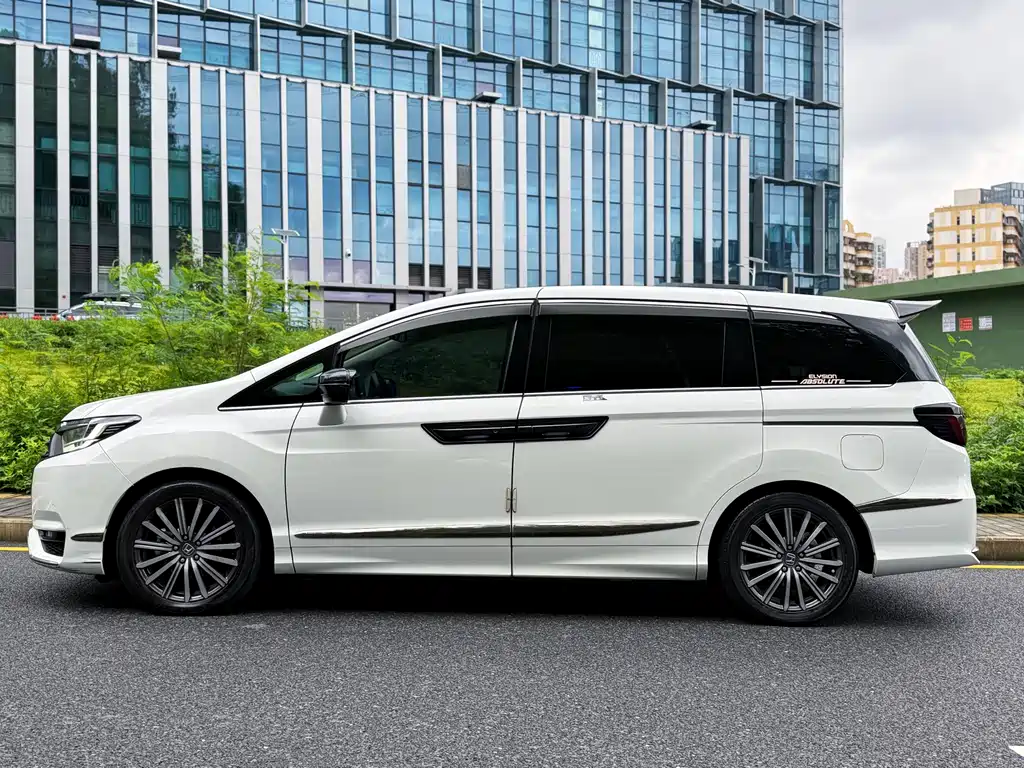 Honda Elysion 2022 2.0L e:HEV Luxury