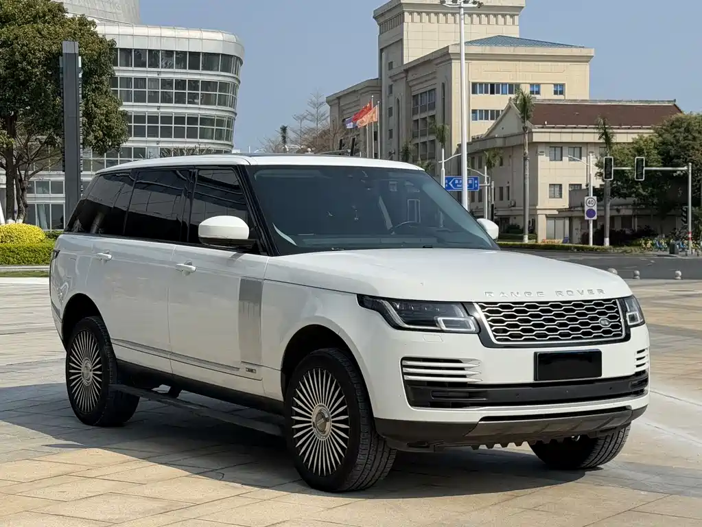 Land Rover Range Rover 2020 3.0 L6 Long Wheelbase