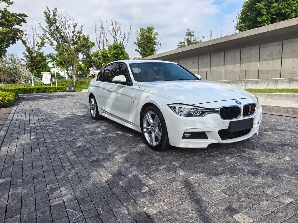 BMW 3 Series — миниатюра 3
