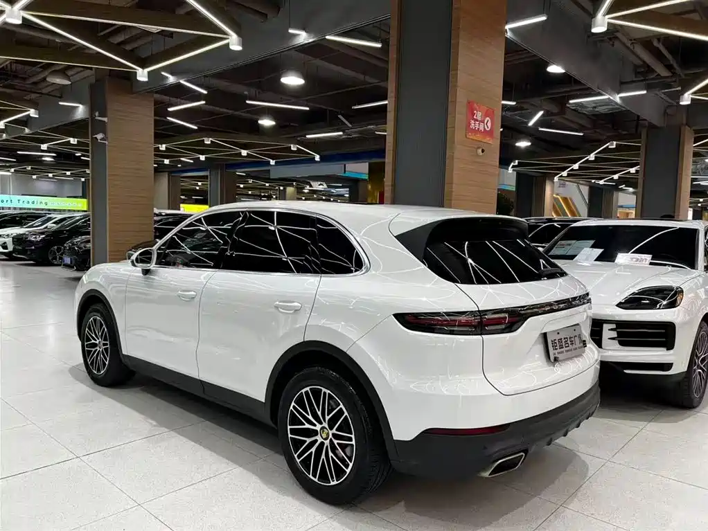 Porsche Cayenne 2018 Cayenne 3.0T