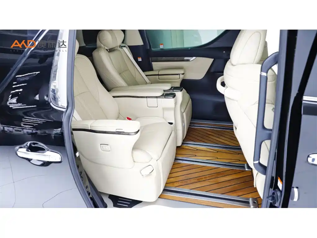 Toyota Vellfire 2023 2.5L HV