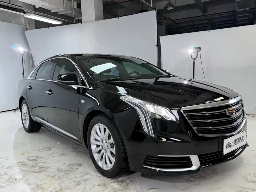 Cadillac XTS 2018 28T