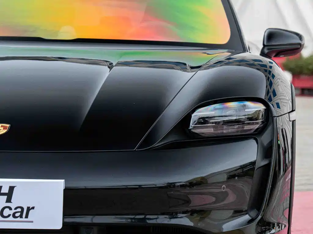 Porsche Taycan 2024 Taycan 4 Cross Turismo