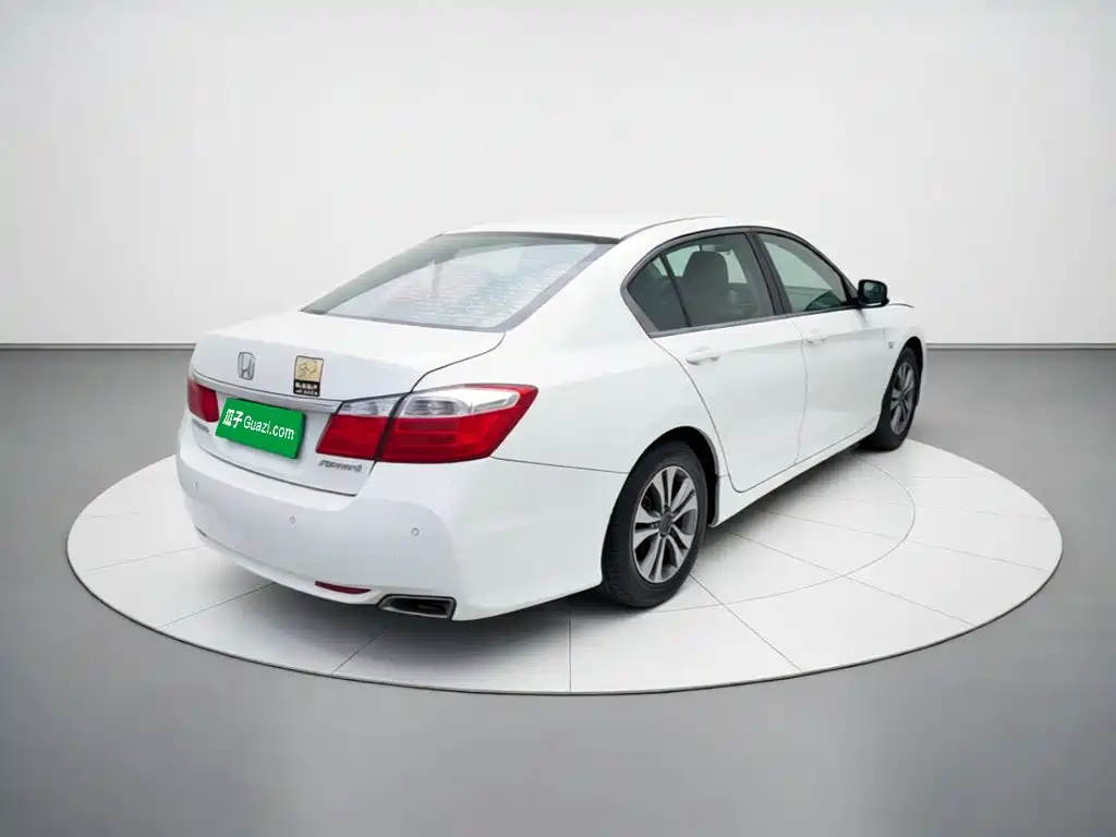 Honda Accord — миниатюра 4
