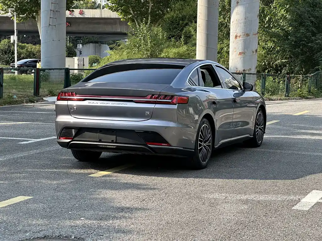 BYD Han — миниатюра 12