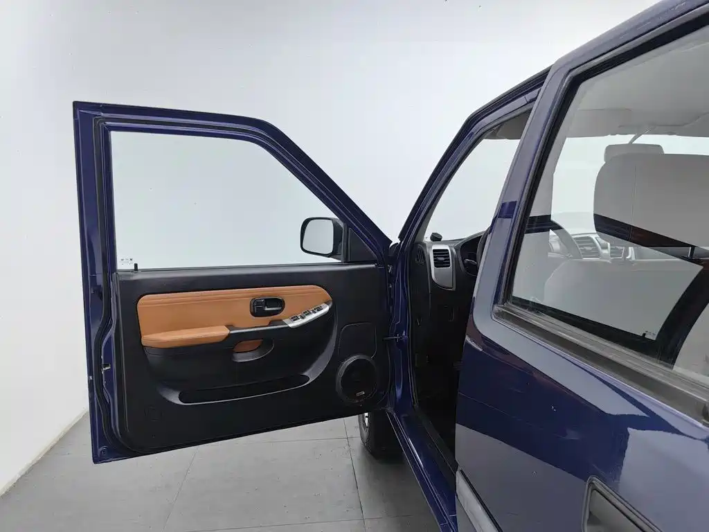 JMC Baodian — миниатюра 8