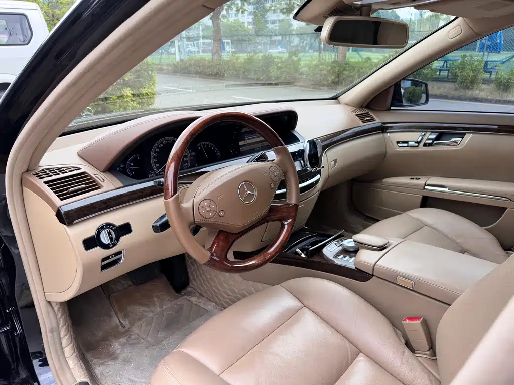 Mercedes-Benz S-Class S 2010 S 300 L