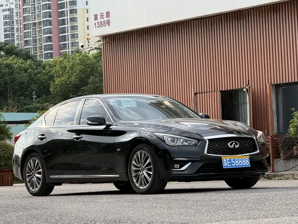 Infiniti Q50L — миниатюра 13