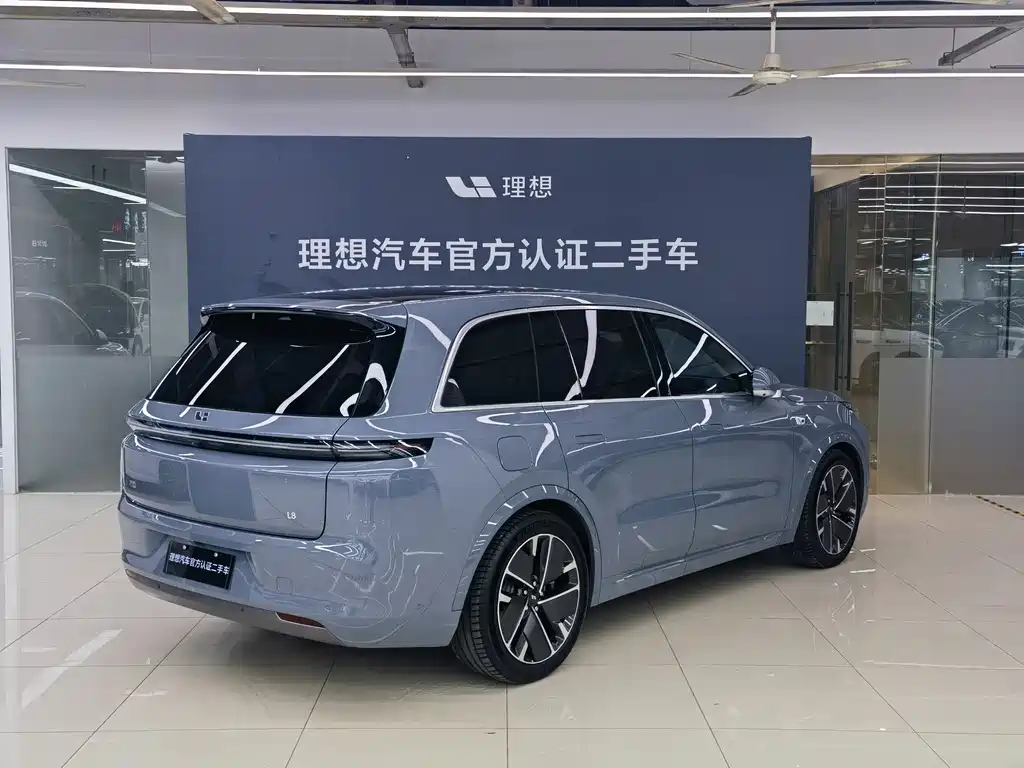 Li Auto L8 2025 Ultra