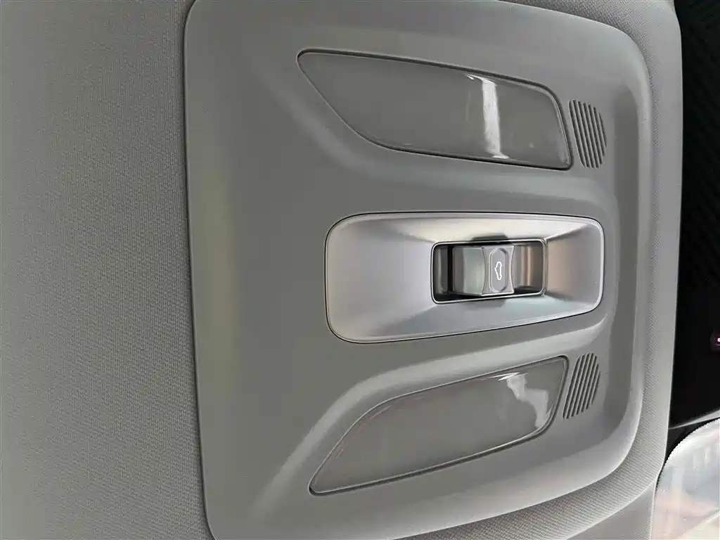 CHANGAN CHANGAN AUCHAN Z6