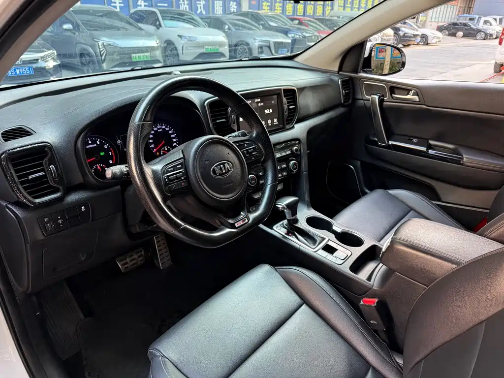 Kia KX5 — миниатюра 8