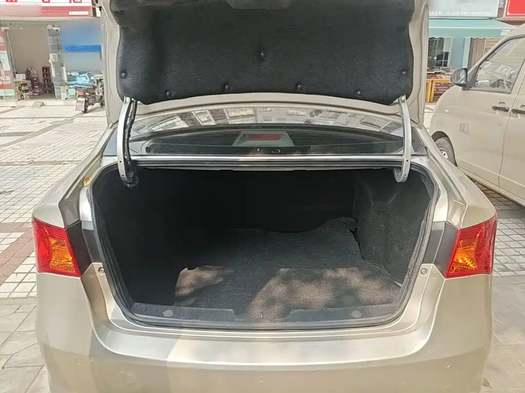 Roewe 350