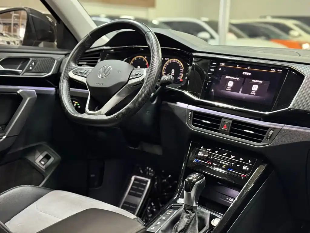 Volkswagen Tayron X 330TSI 2WD Flagship Connected Edition, фото 12