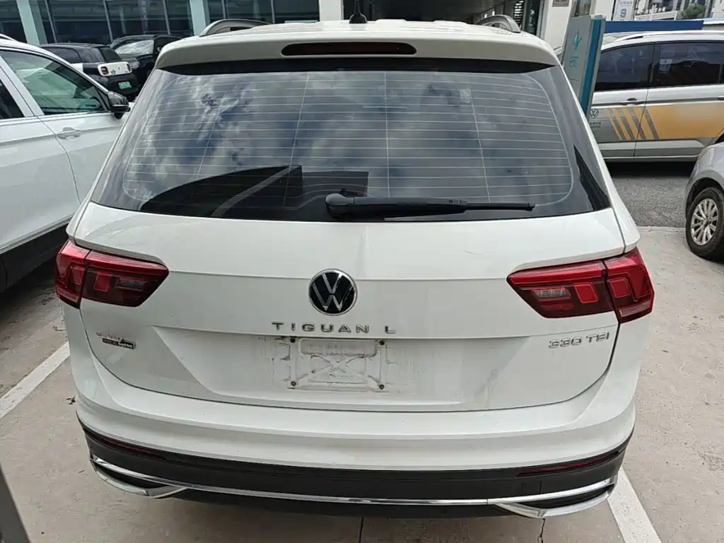 Volkswagen Tiguan L 2022 — фото 5