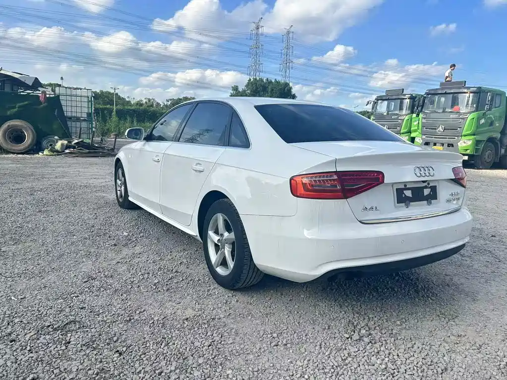 Audi A4L — миниатюра 9